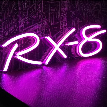 RX-8 Neonowe wyświetlacze